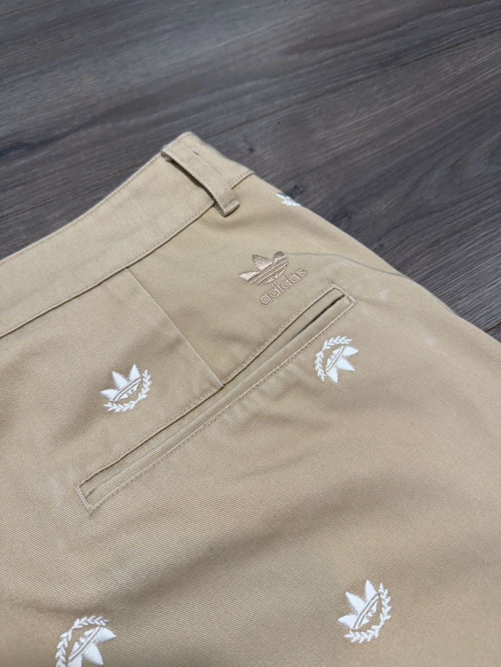 ADIDAS chino pants- Beige Wide-Leg Embroidered Pants - Picture 6 of 6